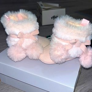 Pink fur slippers